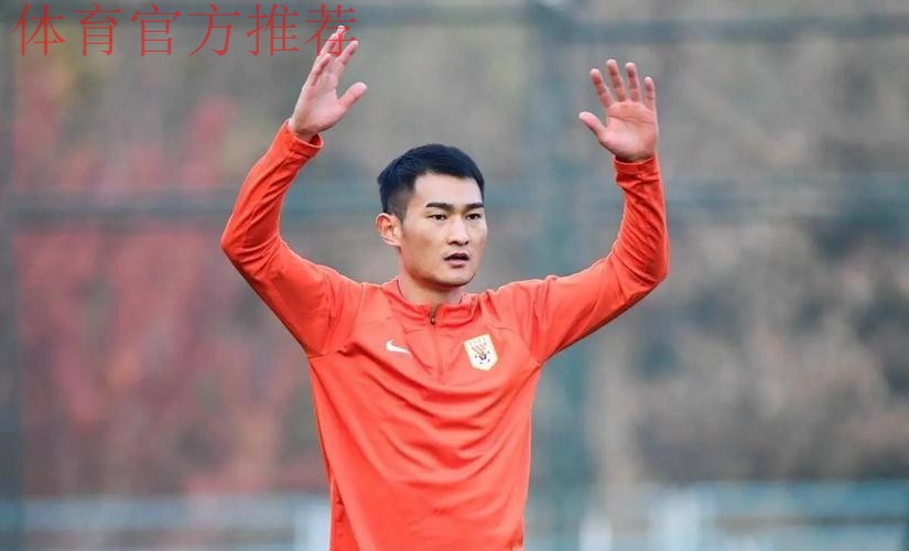 东亚杯|国足赛后积极休整 廖力生采访流露真情 东亚杯|国足赛后积极休整 廖力生采访流露真情